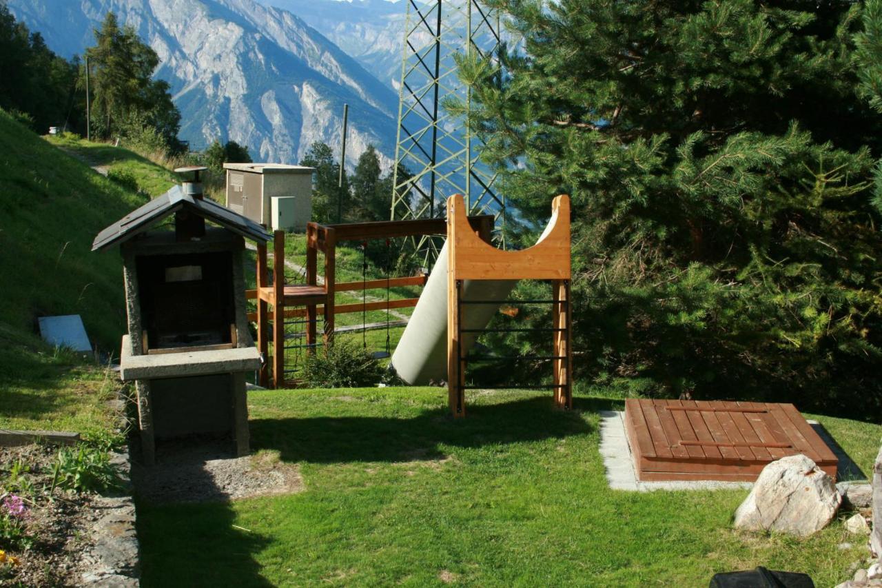 Chalet Lé Fèrtin La Tzoumaz Esterno foto